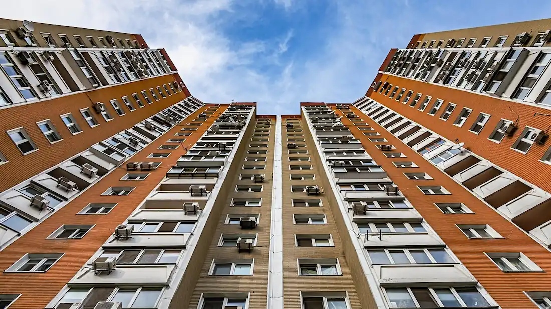 Apartment building